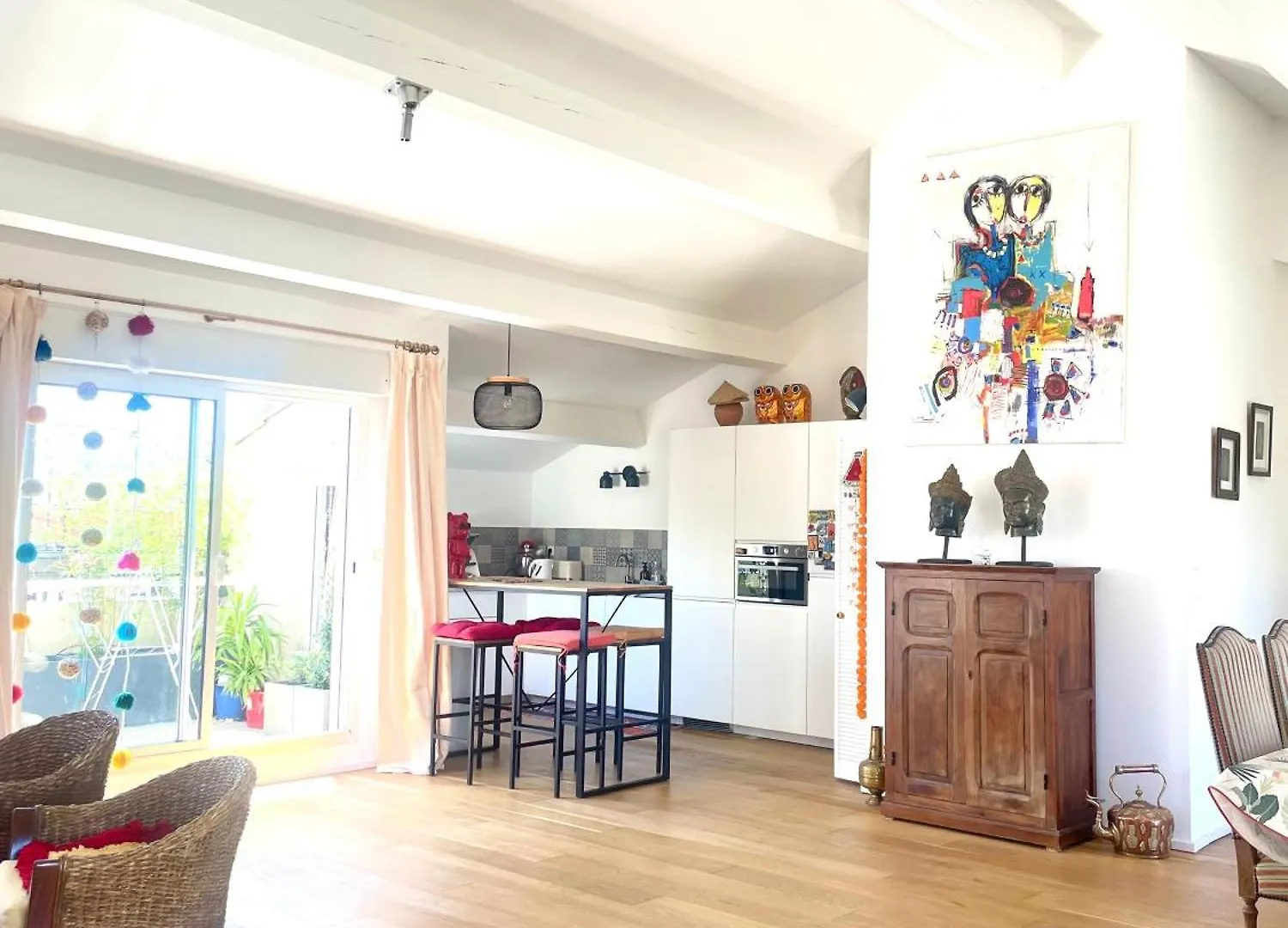 アパート Prado Spacious And Sunny Loft In マルセイユ