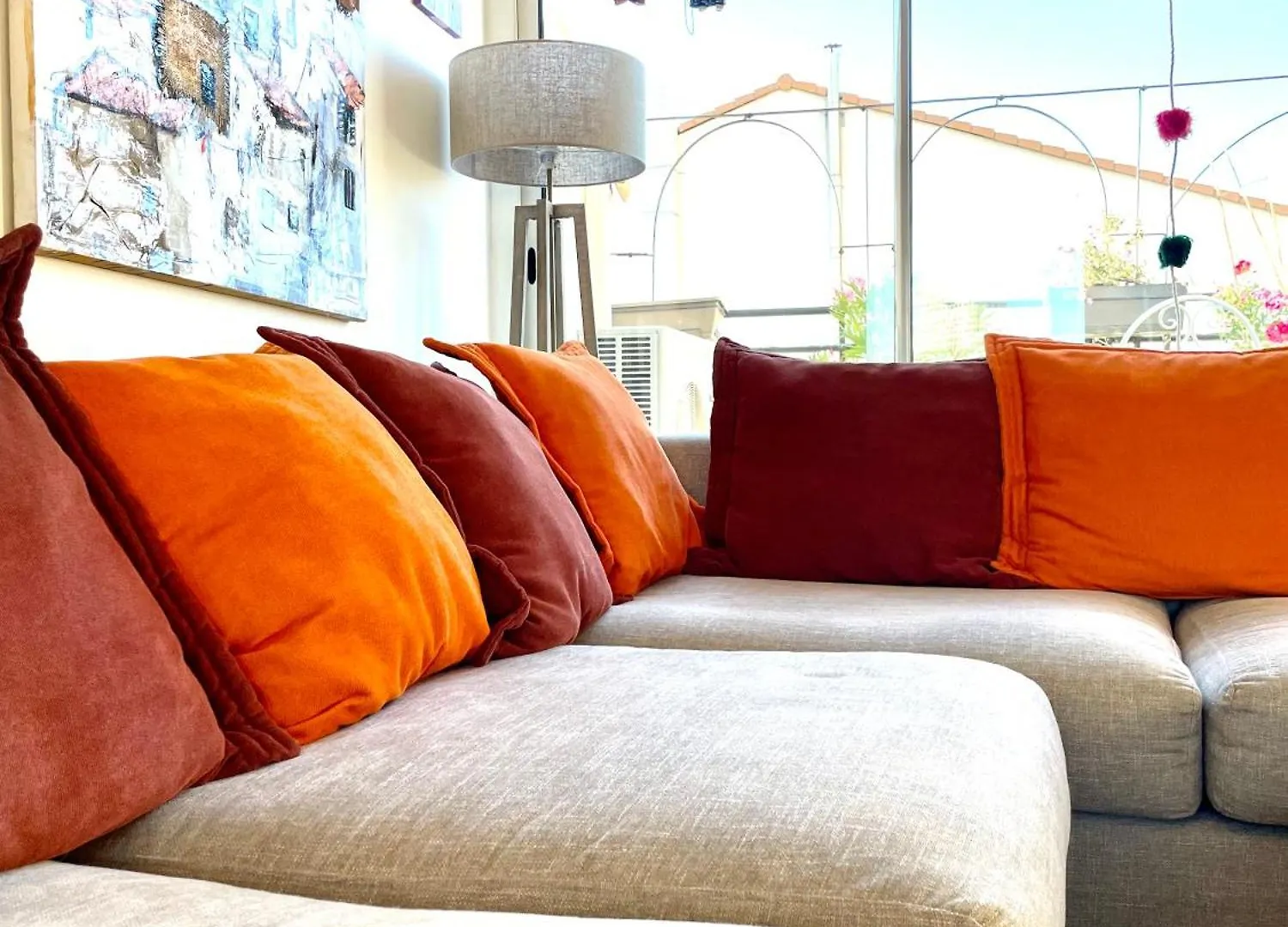 Prado Spacious And Sunny Loft In Marseille Apartment